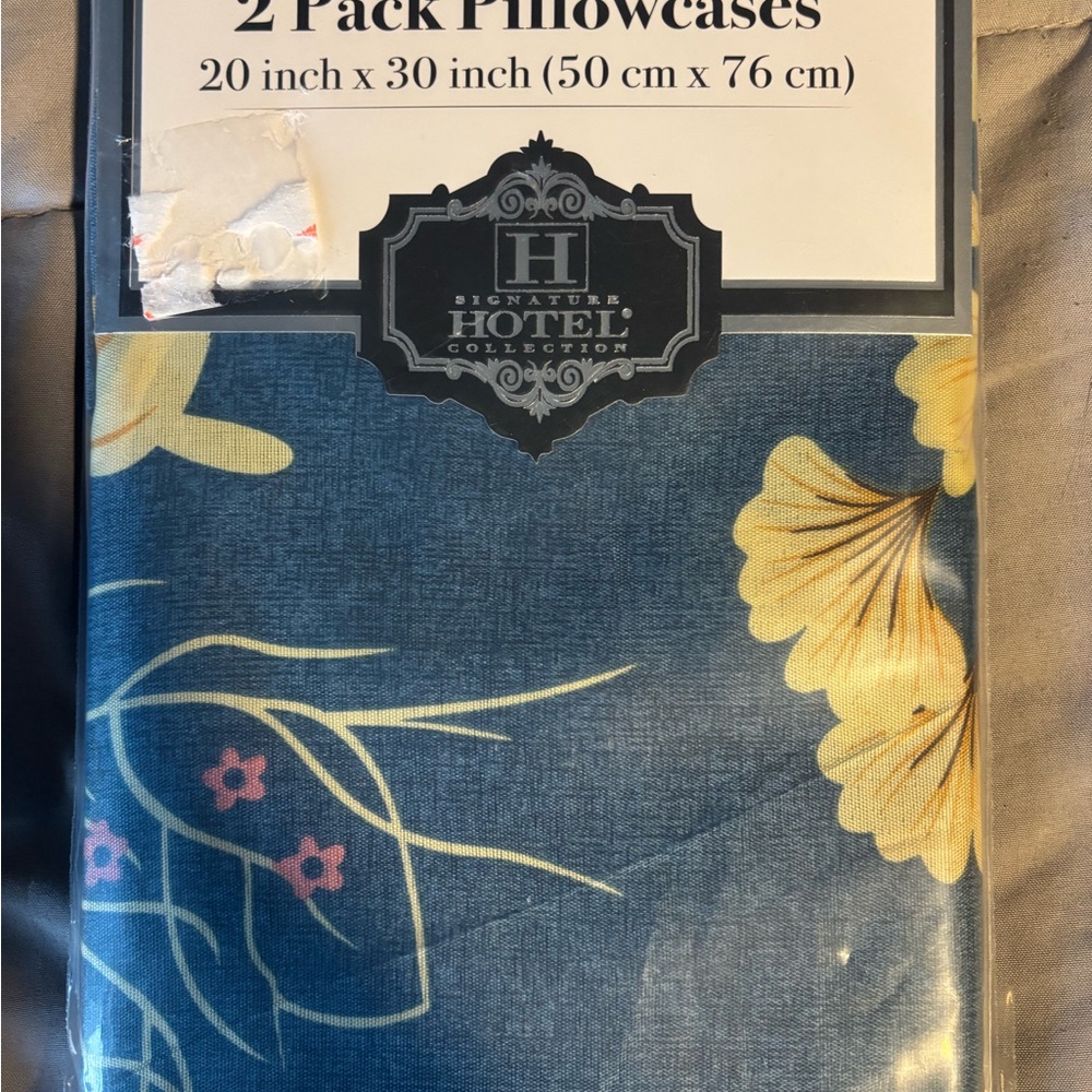 Signature Hotel Collection Floral Pillowcases